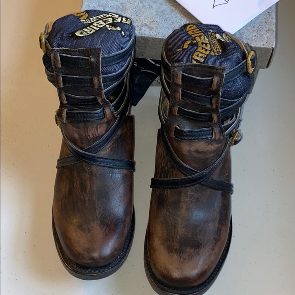Freebird by Steven Stair Black and Brown Ankle Boots - Picture 6 of 10